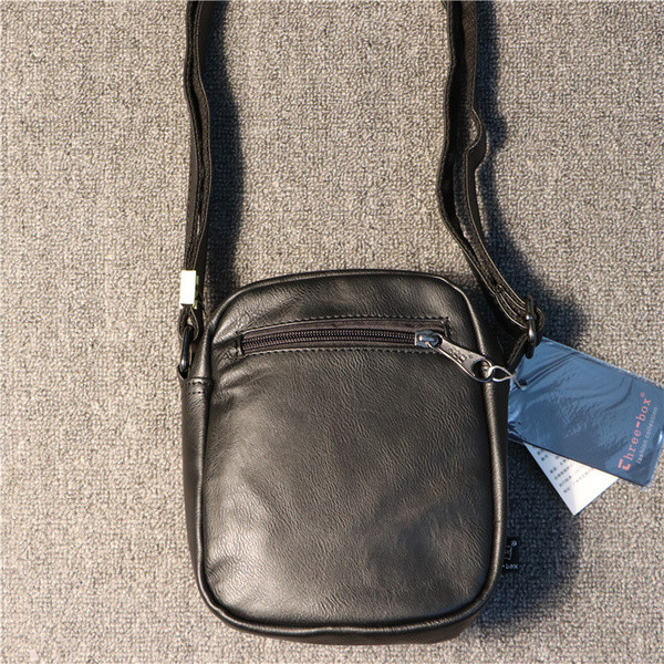 Geanta barbati mini business, potrivita pentru utilizare zilnica din piele ecologica de culoare neagra