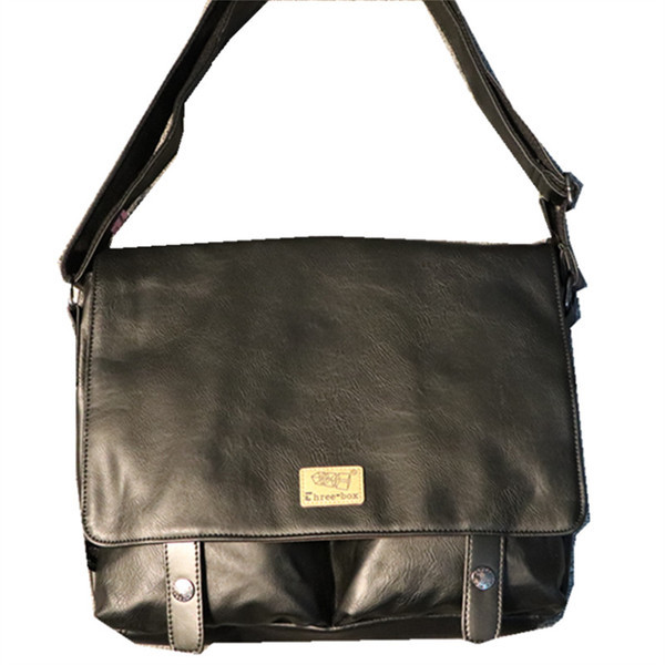 Geanta barbateasca moderna din piele ecologica cu maner reglabil pe lungime in trei culori