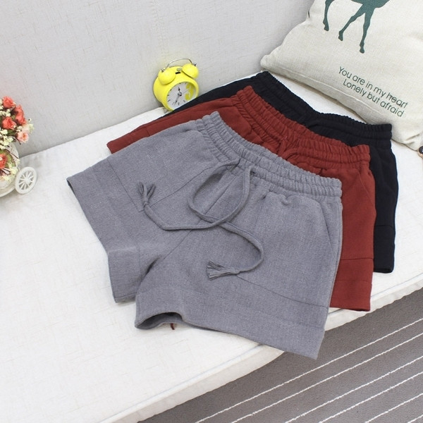 Pantaloni scurti de dama uni, cu cravate si buzunare, potriviti pentru utilizarea de zi cu zi in trei culori