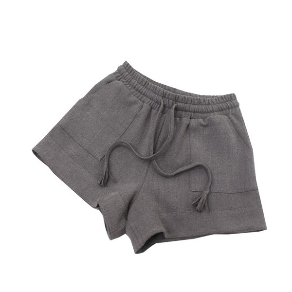 Pantaloni scurti de dama uni, cu cravate si buzunare, potriviti pentru utilizarea de zi cu zi in trei culori