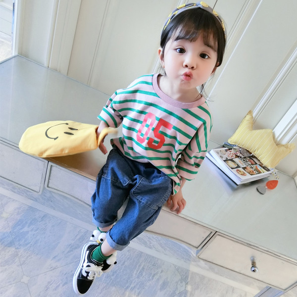 Bluza pentru copii cu guler in forma de O si imprimeu in doua culori