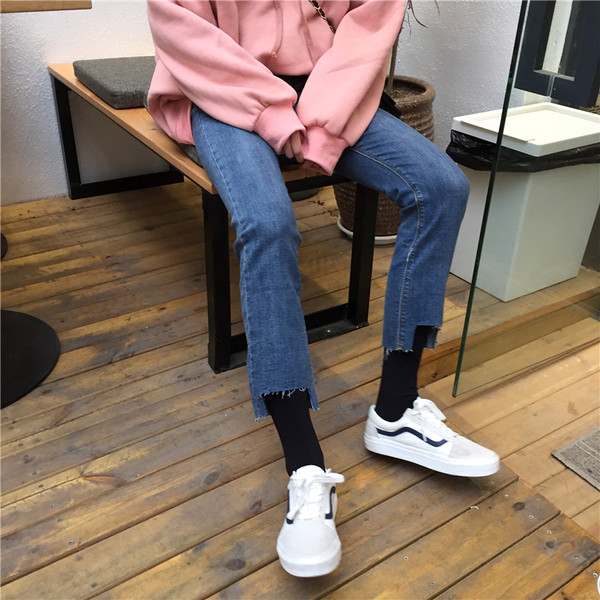 Casual γυναικεία τζιν με μήκος 9/10