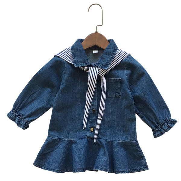 Rochie din denim pentru o fata cu nasturi si panglica