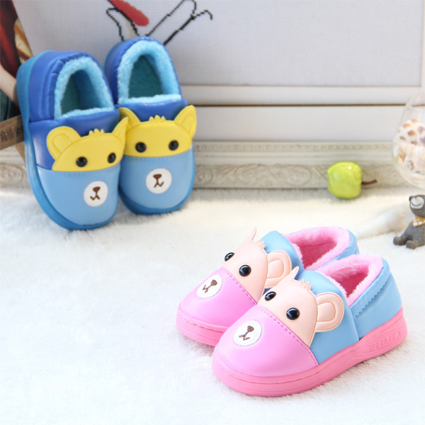 Papuci copii cu captuseala moale in mai multe culori cu aplicare 3D