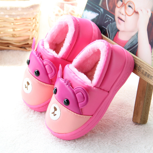 Papuci copii cu captuseala moale in mai multe culori cu aplicare 3D