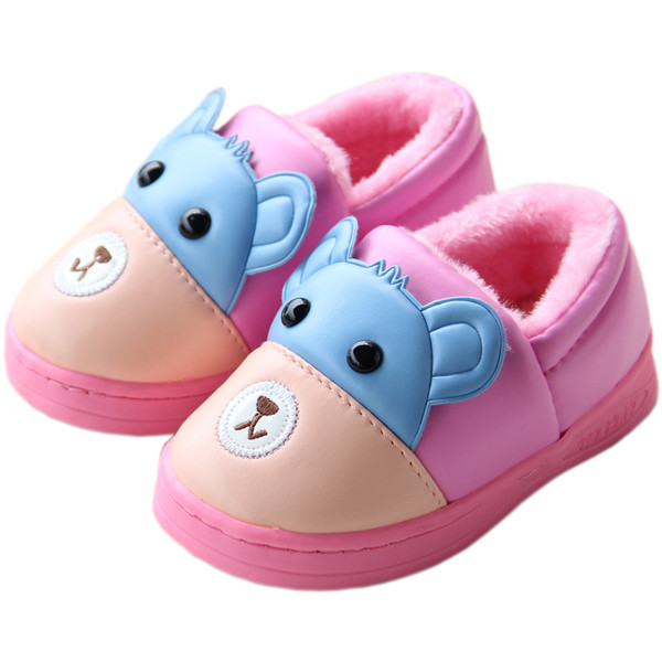 Papuci copii cu captuseala moale in mai multe culori cu aplicare 3D