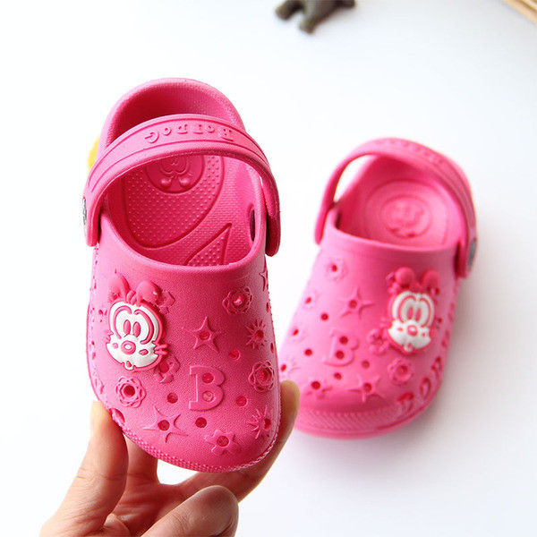 Καλοκαιρινές παιδικές παντόφλες για κορίτσια και αγόρια κατάλληλες για τη καθημερινή ζωή σε διάφορα χρώματα