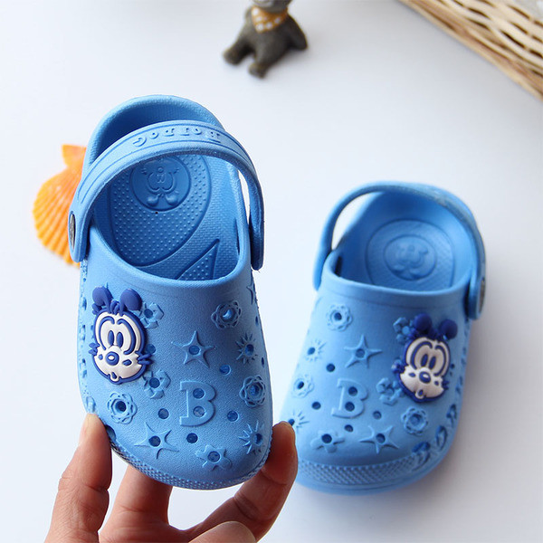 Καλοκαιρινές παιδικές παντόφλες για κορίτσια και αγόρια κατάλληλες για τη καθημερινή ζωή σε διάφορα χρώματα