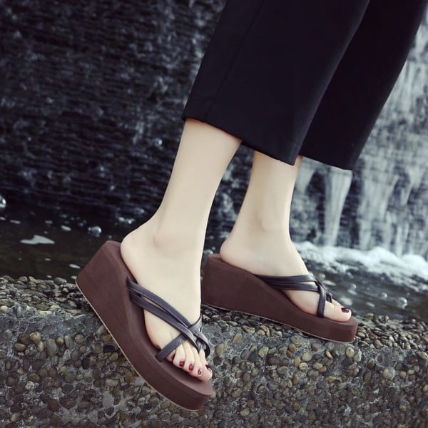 Papuci casual dama cu platforma cu bretele incrucisate