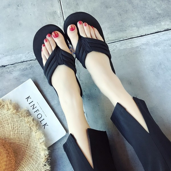 Papuci casual de damă, cu bretele groase peste vârf