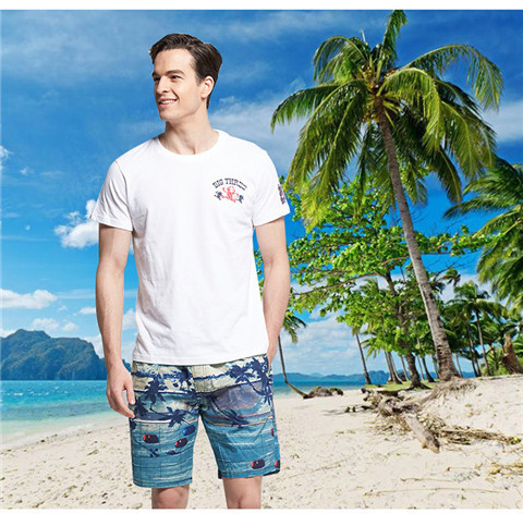 Πολύχρωμα ανδρικά σορτς  με κορδόνια και τσέπες