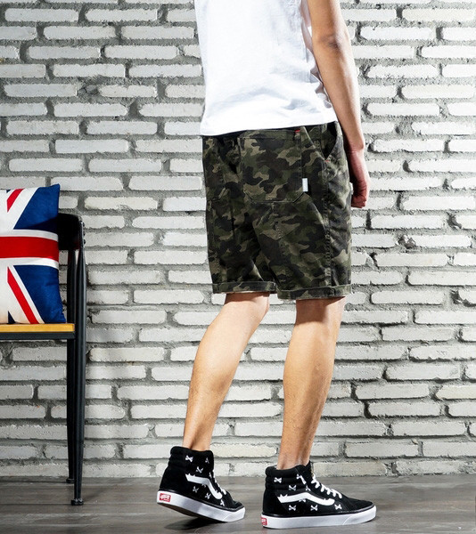 Alkalmi férfi rövidnadrág - 2 modell