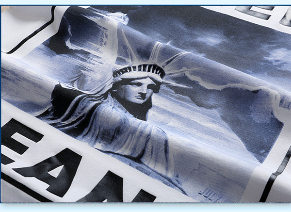 Tricou bărbătesc cu mâneci scurte cu imprimeu și inscripție