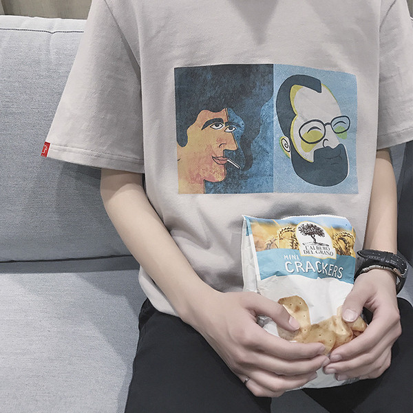 Bluză casual bărbătească cu mâneci 3/4 cu aplicație interesantă în alb și gri