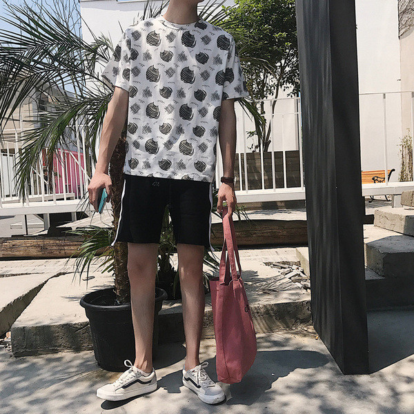 Stílusos férfi blúz, rövid ujjú mintával