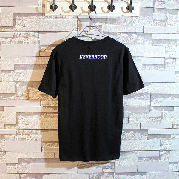 Férfi póló rövid ujjal két színben, mintával