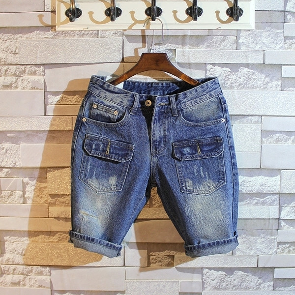 Férfi rövid farmernadrág elülső és hátsó zsebekkel