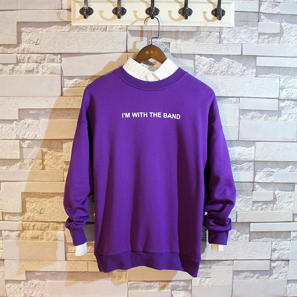 Friss színek férfi pulóver felirattal és nyomattal