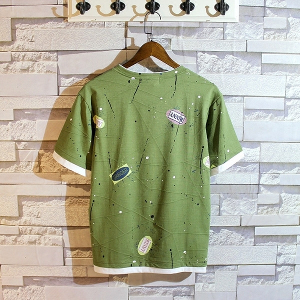 Alkalmi férfi póló rövid ujjal friss színekben és mintával