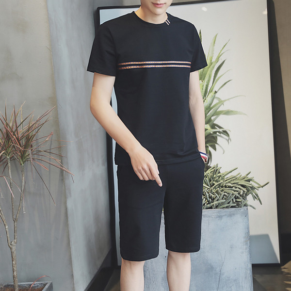 Ανδρικό αθλητικό σετ - σετ από δύο μέρη - μπλούζα με κοντά μανίκια και σορτς - 4 χρώματα