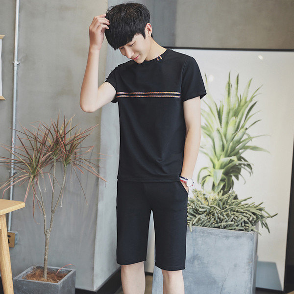 Ανδρικό αθλητικό σετ - σετ από δύο μέρη - μπλούζα με κοντά μανίκια και σορτς - 4 χρώματα