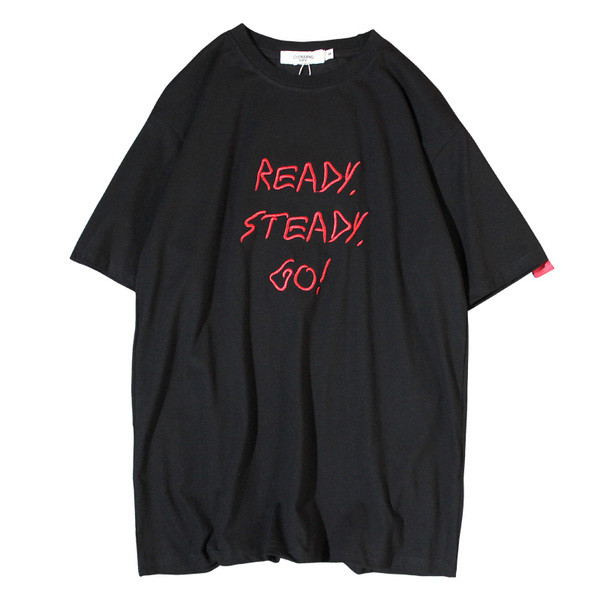 Fekete-fehér férfi póló hímzett színes felirattal