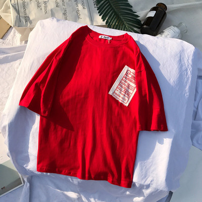 Sport-alkalmi férfi póló, mindennapi használatra, fehér és piros mintával