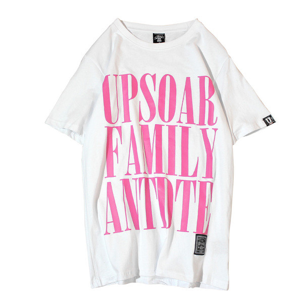 Nyári férfi póló több színben, nagy színes felirattal