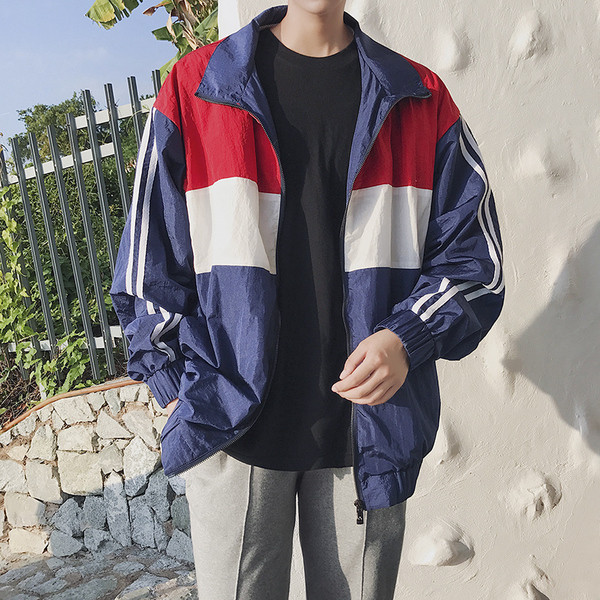 Sport-alkalmi férfi kabát O-alakú gallérral széles modellben, két színben