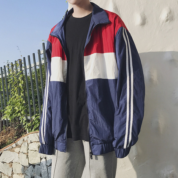 Sport-alkalmi férfi kabát O-alakú gallérral széles modellben, két színben