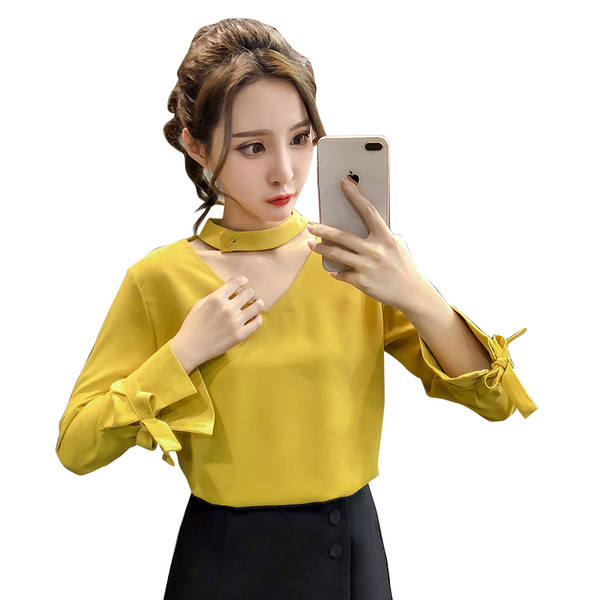 Stílusos női ing V-nyakkal és szalagokkal