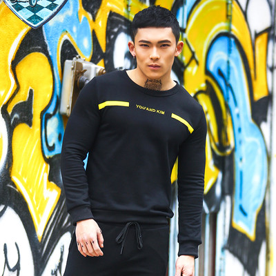 Ανδρική μπλούζα μακρύ μανίκι σε μαύρο και άσπρο χρώμα με κεντημένη επιγραφή