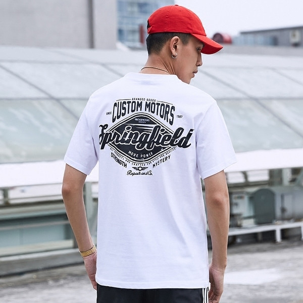 Alkalmi férfi blúz rövid ujjal, fehér és fekete mintával