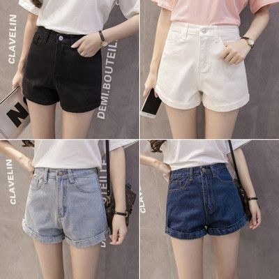 Casual denim shorts with a high waist in different colors