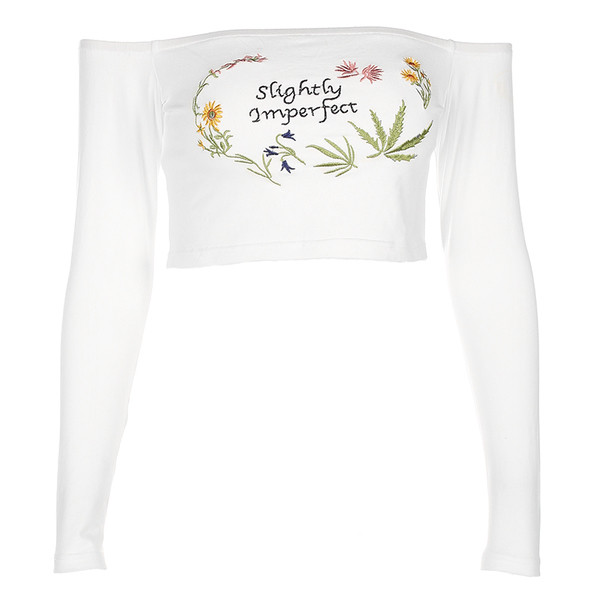 Κομψή μπλούζα με κοντό μανίκι και με επιγραφή