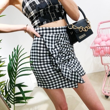 Κομψή γυναικεία φούστα με λεπτή  μέση