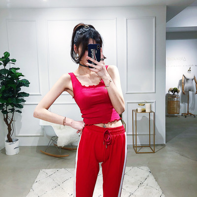 Letisztult sport-hétköznapi női felső, sokféle színben