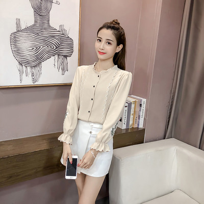 Stílusos női ing virágos hímzéssel, három színben