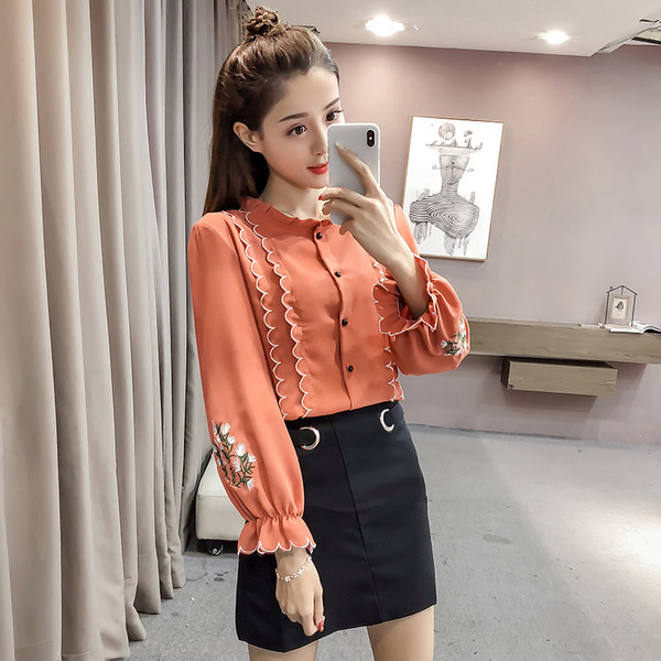 Stílusos női ing virágos hímzéssel, három színben