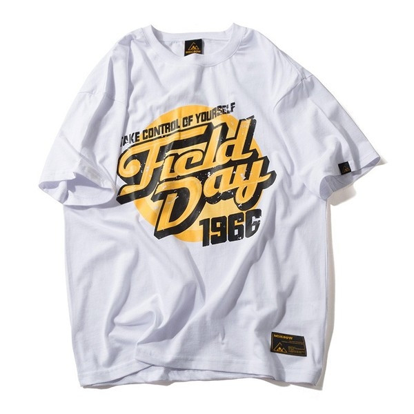 Sport - alkalmi férfi blúz rövid ujjal, fehér és piros mintával