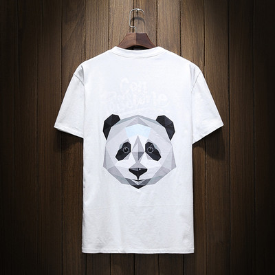 Ανδρικό μπλουζάκι σε μαύρο και άσπρο με εφαρμογή