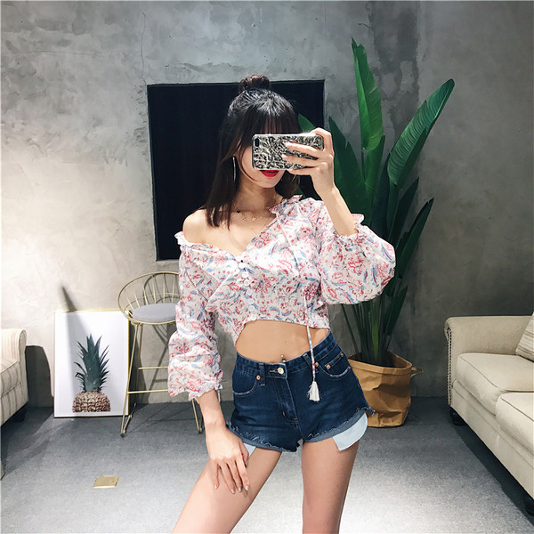 Stílusos női rövid farmernadrág magas derékkal, hosszú zsebekkel, több színben