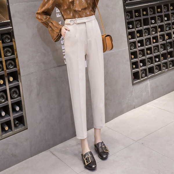 Modern egyenes női nadrág magas derékkal
