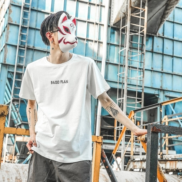 Férfi póló rövid ujjú fehér és szürke színben, hátoldalán mintával