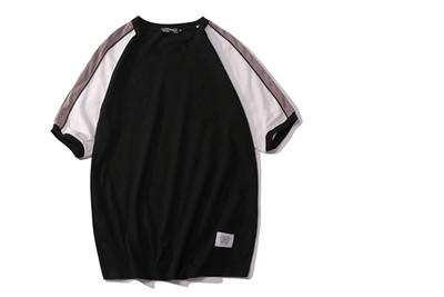 Ανδρικά κοντομάνικα μπλουζάκια σε τρία χρώματα και με χρωματιστές λωρίδες