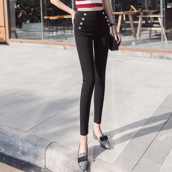 Rugalmas női nadrág vékony fekete modell