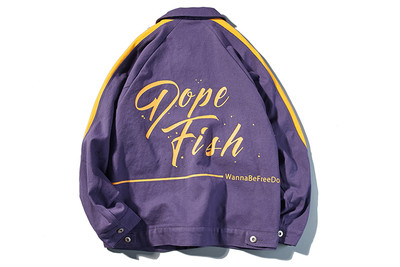 Férfi széles kabát három színben, hátoldalán felirattal