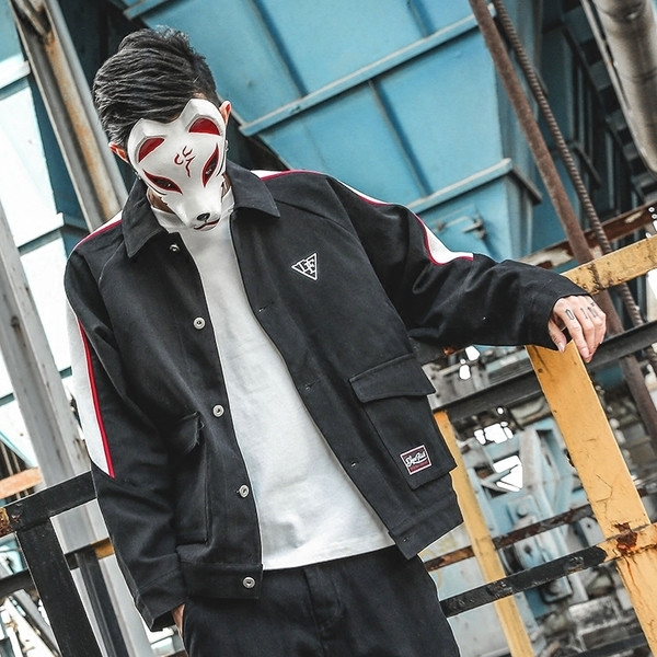 Férfi széles kabát három színben, hátoldalán felirattal