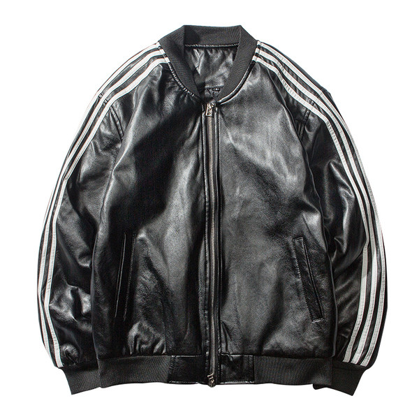 Μαύρο δερμάτινο μπουφάν για άνδρες με εσωτερική τσέπη και στρίφωμα