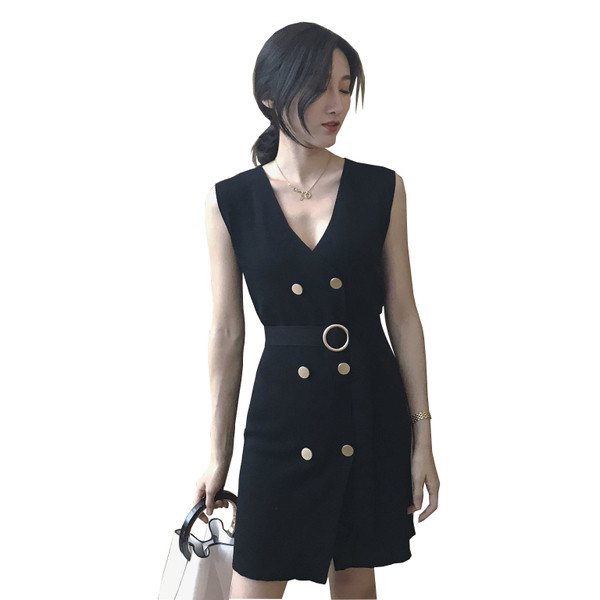 Elegáns női ruha V-nyakú, övvel és díszgombokkal, három színben